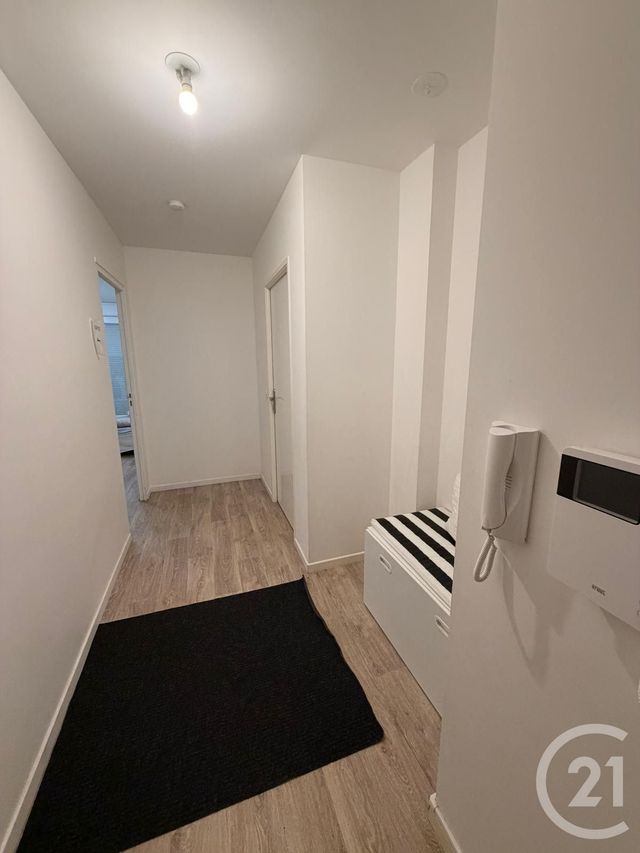 Appartement T4 à vendre - 4 pièces - 75 m2 - Trappes - 78 - ILE-DE-FRANCE