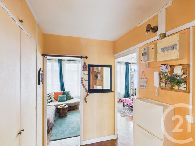 Appartement F4 à vendre - 4 pièces - 68,92 m2 - Trappes - 78 - ILE-DE-FRANCE