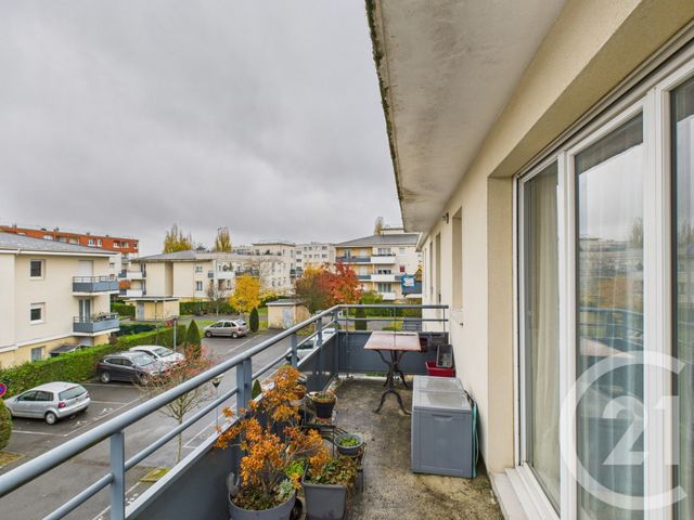 Appartement F3 à vendre - 3 pièces - 61 m2 - Trappes - 78 - ILE-DE-FRANCE