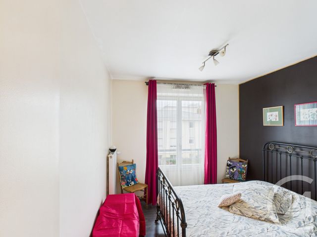 Appartement F3 à vendre - 3 pièces - 61 m2 - Trappes - 78 - ILE-DE-FRANCE