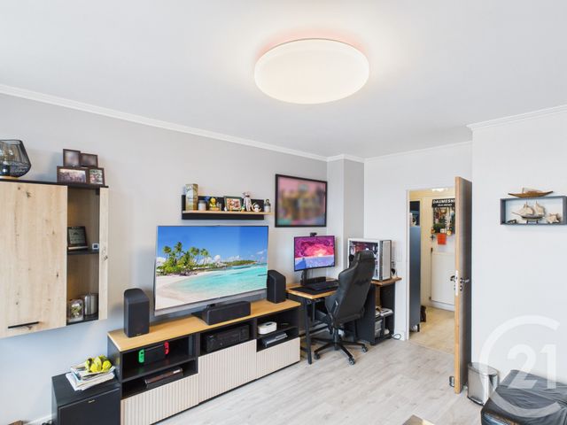 Appartement T2 à vendre - 2 pièces - 43 m2 - Trappes - 78 - ILE-DE-FRANCE