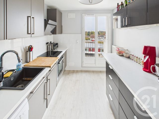 Appartement T2 à vendre - 2 pièces - 43 m2 - Trappes - 78 - ILE-DE-FRANCE