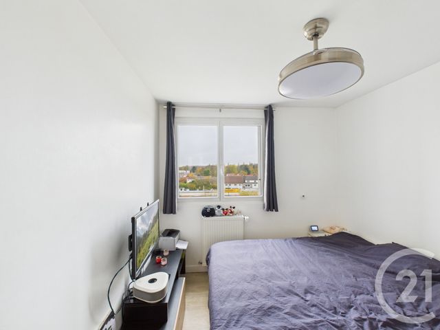 Appartement T2 à vendre - 2 pièces - 43 m2 - Trappes - 78 - ILE-DE-FRANCE