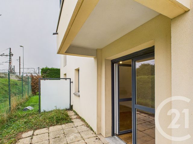 Appartement Studio à vendre - 1 pièce - 25 m2 - Trappes - 78 - ILE-DE-FRANCE