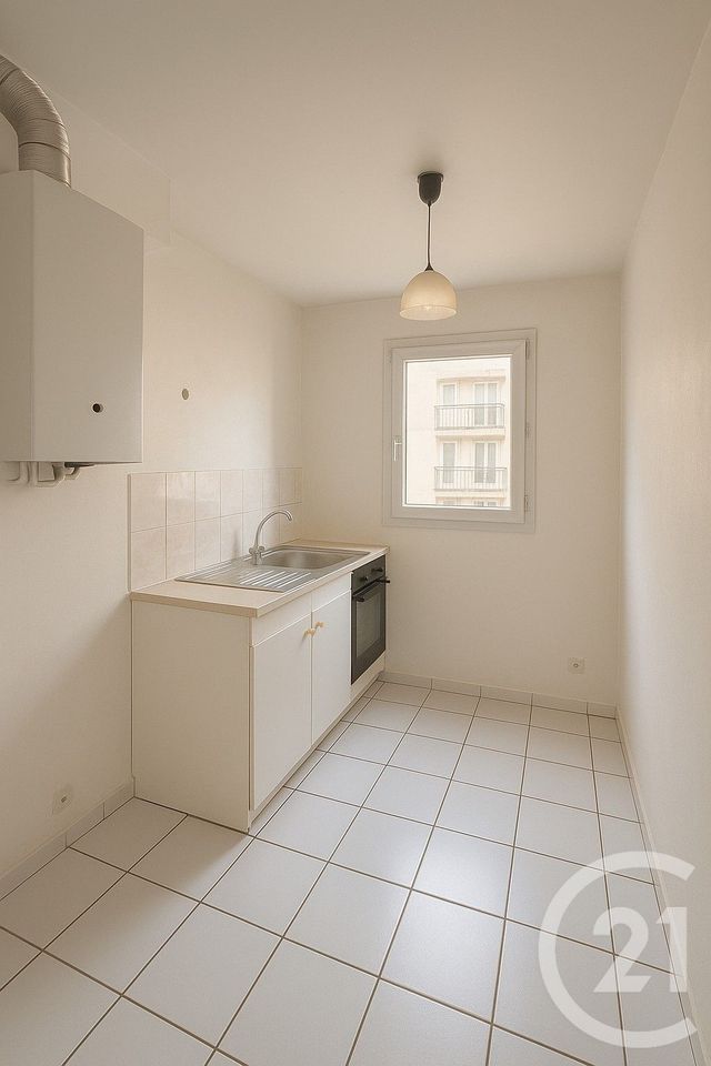 Appartement F2 &agrave; vendre - 2 pi&egrave;ces - 35 m2 - Trappes - 78 - ILE-DE-FRANCE