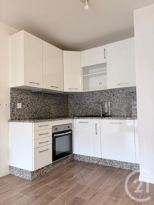 Appartement F2 à louer - 2 pièces - 40,74 m2 - Trappes - 78 - ILE-DE-FRANCE