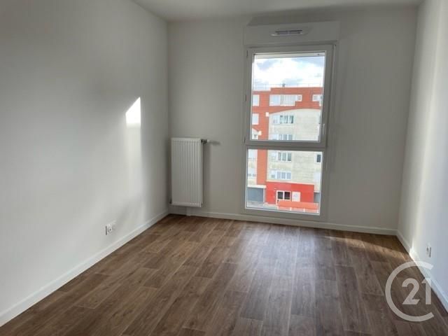 Appartement F2 &agrave; louer - 2 pi&egrave;ces - 40,26 m2 - Trappes - 78 - ILE-DE-FRANCE