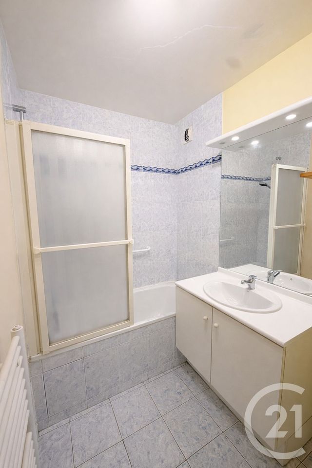 Appartement F3 &agrave; vendre - 3 pi&egrave;ces - 57 m2 - Trappes - 78 - ILE-DE-FRANCE