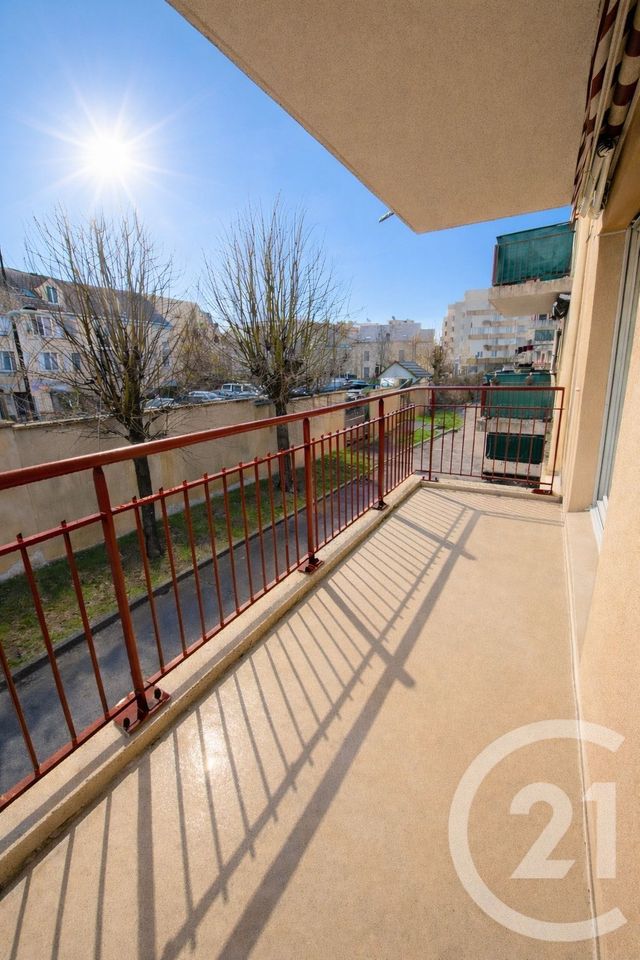 Appartement F3 &agrave; vendre - 3 pi&egrave;ces - 57 m2 - Trappes - 78 - ILE-DE-FRANCE