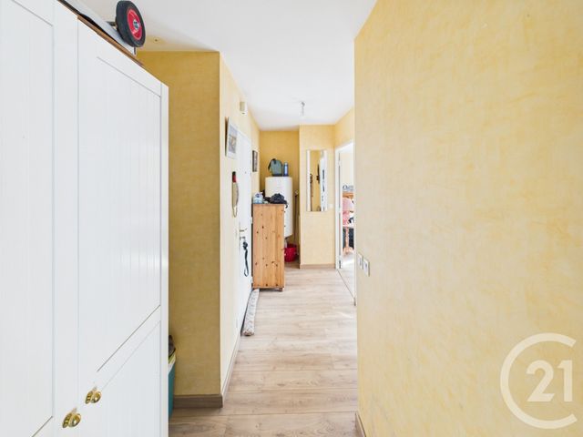 Appartement F3 &agrave; vendre - 3 pi&egrave;ces - 67 m2 - Trappes - 78 - ILE-DE-FRANCE