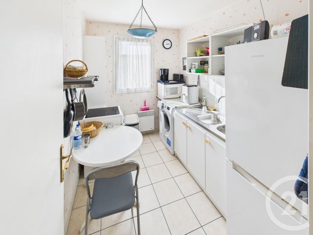 Appartement F3 &agrave; vendre - 3 pi&egrave;ces - 67 m2 - Trappes - 78 - ILE-DE-FRANCE