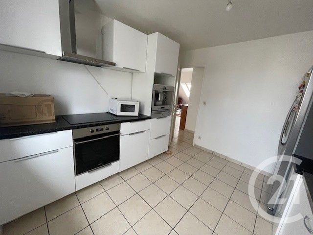 Appartement F2 &agrave; louer - 2 pi&egrave;ces - 44 m2 - Trappes - 78 - ILE-DE-FRANCE