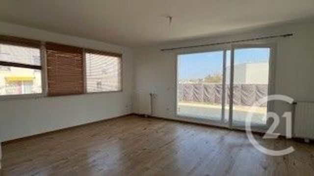 Appartement F2 &agrave; louer - 2 pi&egrave;ces - 42 m2 - Trappes - 78 - ILE-DE-FRANCE