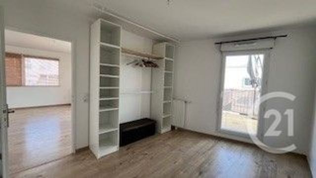 Appartement F2 &agrave; louer - 2 pi&egrave;ces - 42 m2 - Trappes - 78 - ILE-DE-FRANCE