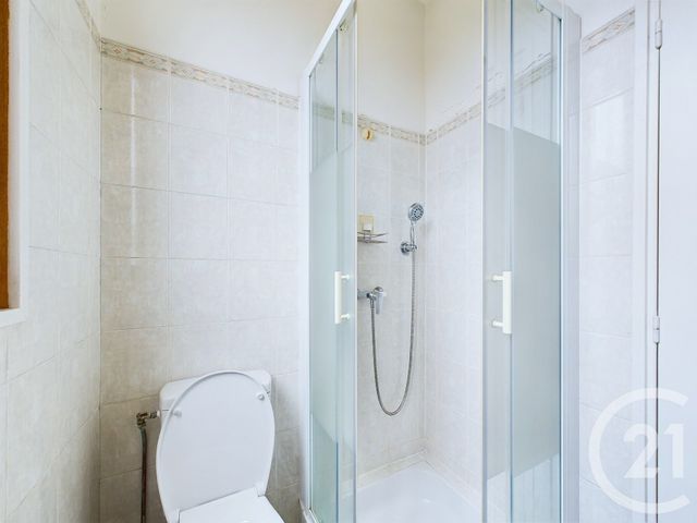 Immeuble &agrave; vendre - 56 m2 - Trappes - 78 - ILE-DE-FRANCE