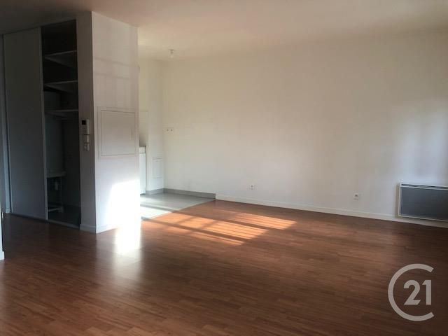 Appartement F1 &agrave; louer - 1 pi&egrave;ce - 36,40 m2 - Aulnay Sous Bois - 93 - ILE-DE-FRANCE