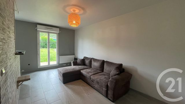 Appartement T2 &agrave; louer - 2 pi&egrave;ces - 40,36 m2 - Trappes - 78 - ILE-DE-FRANCE