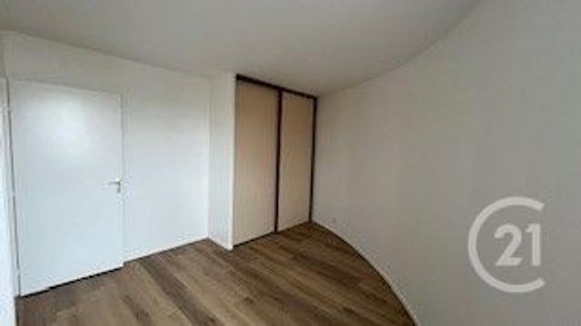 Appartement F4 &agrave; louer - 4 pi&egrave;ces - 86,66 m2 - Montigny Le Bretonneux - 78 - ILE-DE-FRANCE