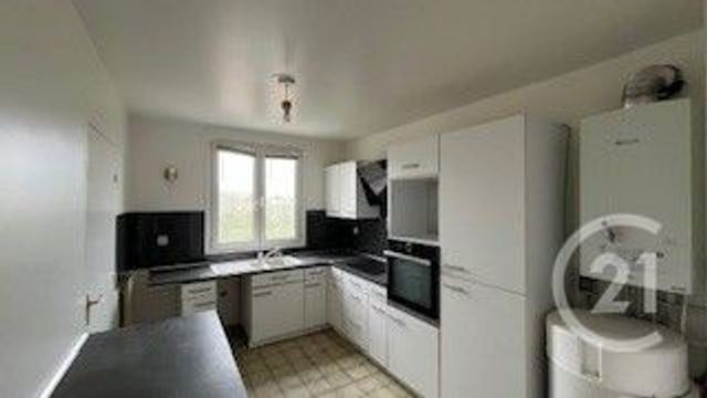 Appartement F4 &agrave; louer - 4 pi&egrave;ces - 86,66 m2 - Montigny Le Bretonneux - 78 - ILE-DE-FRANCE