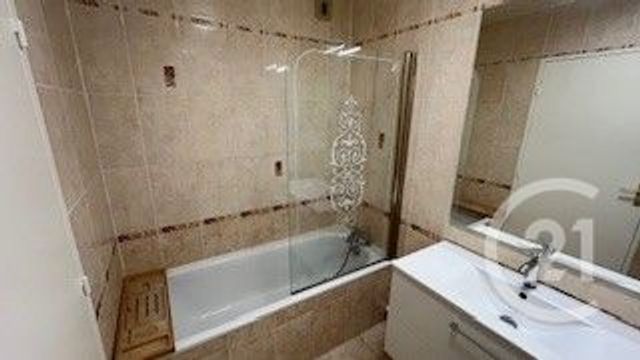 Appartement F4 &agrave; louer - 4 pi&egrave;ces - 86,66 m2 - Montigny Le Bretonneux - 78 - ILE-DE-FRANCE