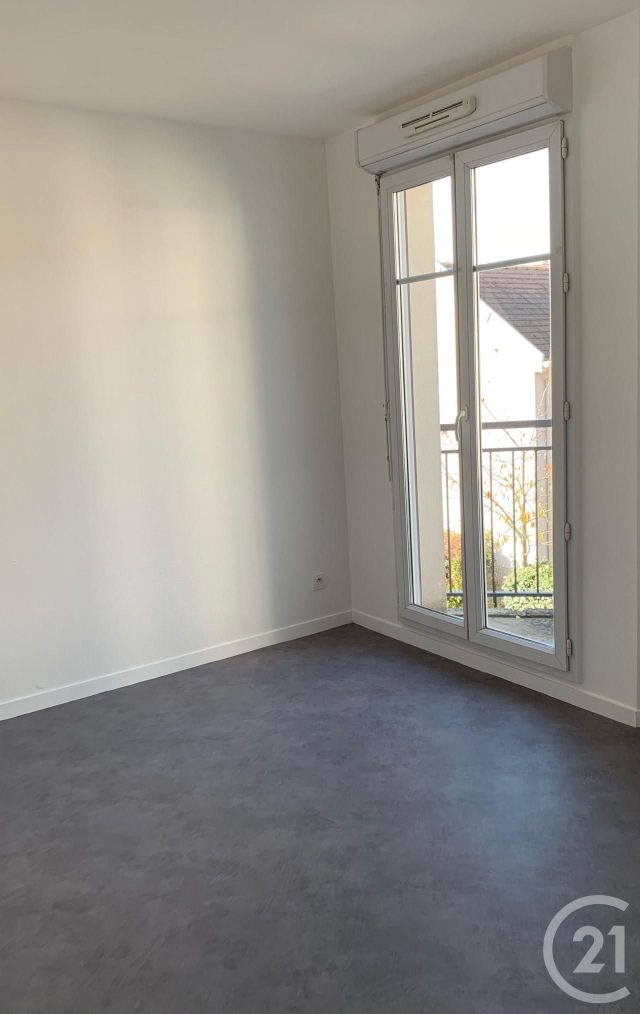 Appartement F3 &agrave; louer - 3 pi&egrave;ces - 66,02 m2 - Trappes - 78 - ILE-DE-FRANCE
