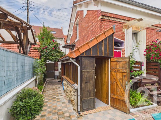 Maison &agrave; vendre - 5 pi&egrave;ces - 121,20 m2 - Trappes - 78 - ILE-DE-FRANCE