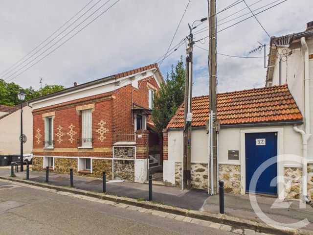 Maison &agrave; vendre - 5 pi&egrave;ces - 121,20 m2 - Trappes - 78 - ILE-DE-FRANCE