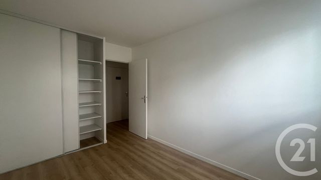 Appartement F2 &agrave; louer - 2 pi&egrave;ces - 46,50 m2 - Elancourt - 78 - ILE-DE-FRANCE