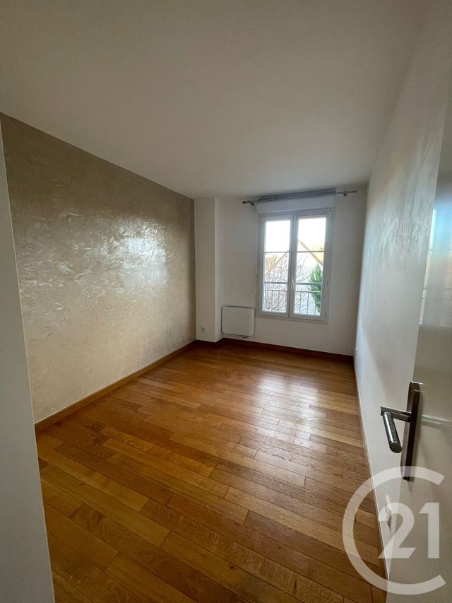 Appartement F3 &agrave; louer - 3 pi&egrave;ces - 56 m2 - Trappes - 78 - ILE-DE-FRANCE