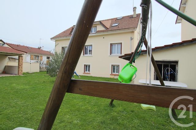 Maison &agrave; vendre - 5 pi&egrave;ces - 274 m2 - Trappes - 78 - ILE-DE-FRANCE