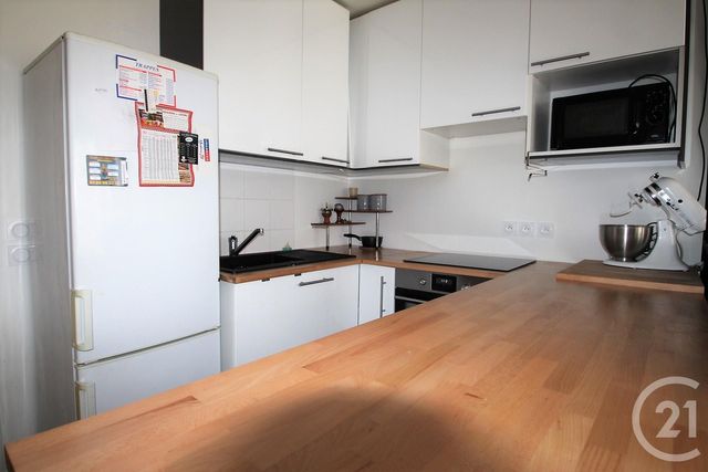 Appartement T2 &agrave; louer - 2 pi&egrave;ces - 44,49 m2 - Trappes - 78 - ILE-DE-FRANCE