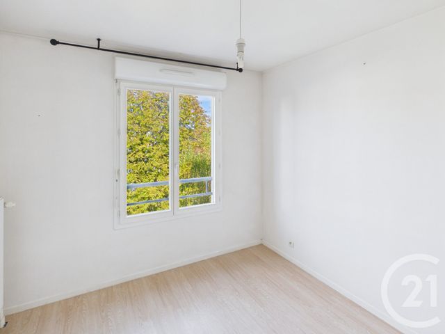 Appartement F2 &agrave; vendre - 2 pi&egrave;ces - 45,10 m2 - Trappes - 78 - ILE-DE-FRANCE