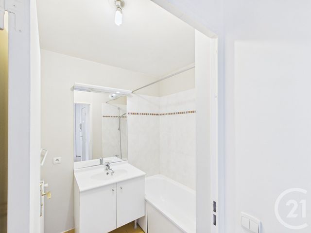 Appartement F2 &agrave; vendre - 2 pi&egrave;ces - 45,10 m2 - Trappes - 78 - ILE-DE-FRANCE