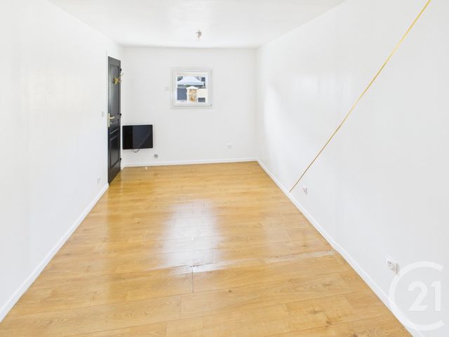 Maison &agrave; louer - 2 pi&egrave;ces - 47,50 m2 - Trappes - 78 - ILE-DE-FRANCE