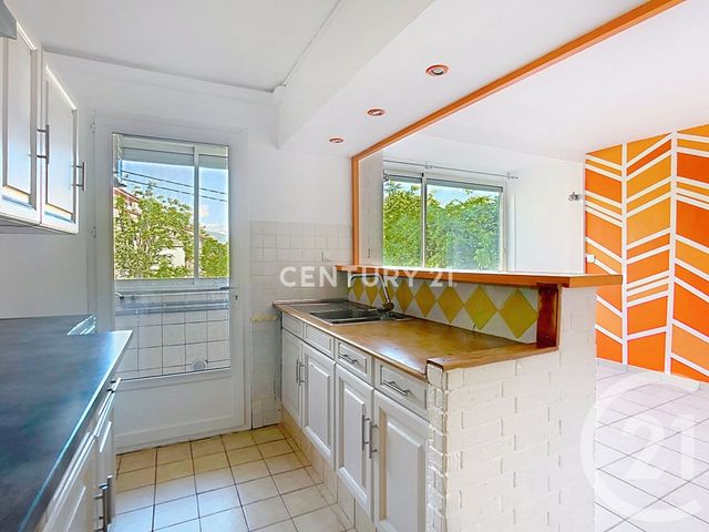 Appartement F4 &agrave; vendre - 4 pi&egrave;ces - 68,91 m2 - Aubagne - 13 - PROVENCE-ALPES-COTE-D-AZUR