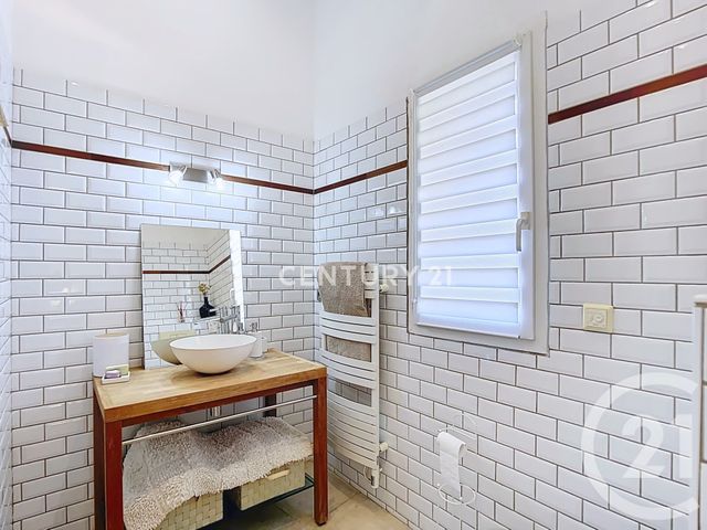 Maison &agrave; vendre - 6 pi&egrave;ces - 157,26 m2 - St Zacharie - 83 - PROVENCE-ALPES-COTE-D-AZUR