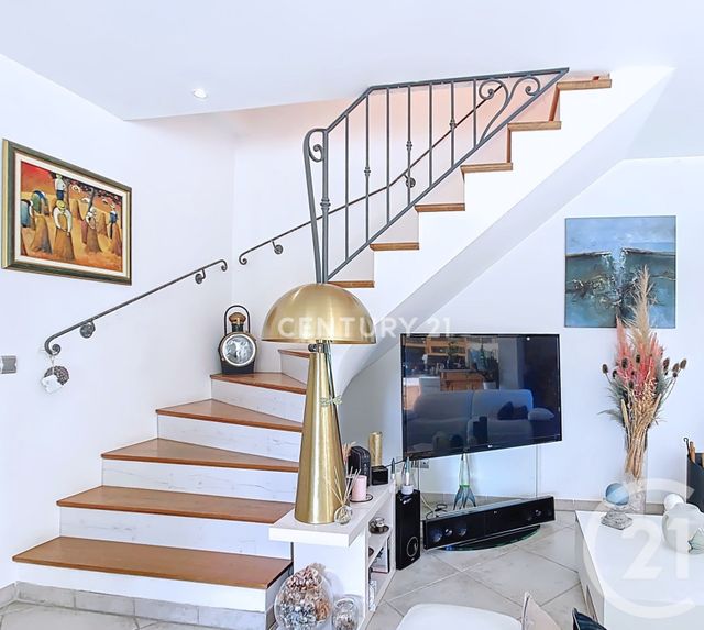 Maison &agrave; vendre - 6 pi&egrave;ces - 157,26 m2 - St Zacharie - 83 - PROVENCE-ALPES-COTE-D-AZUR