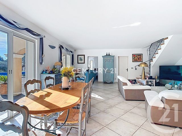 Maison &agrave; vendre - 6 pi&egrave;ces - 157,26 m2 - St Zacharie - 83 - PROVENCE-ALPES-COTE-D-AZUR