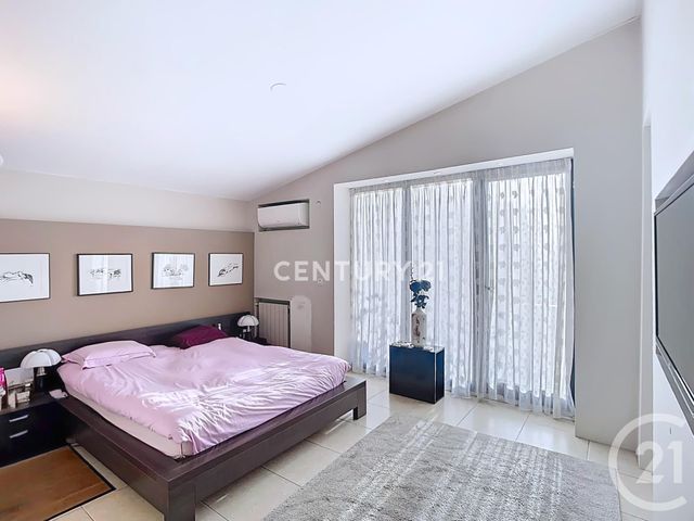 Maison à vendre - 7 pièces - 350 m2 - Aubagne - 13 - PROVENCE-ALPES-COTE-D-AZUR