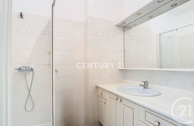 Appartement T3 &agrave; vendre - 3 pi&egrave;ces - 65 m2 - Aubagne - 13 - PROVENCE-ALPES-COTE-D-AZUR