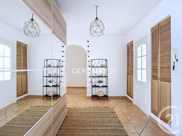 Appartement T4 &agrave; vendre - 5 pi&egrave;ces - 129,48 m2 - Aubagne - 13 - PROVENCE-ALPES-COTE-D-AZUR