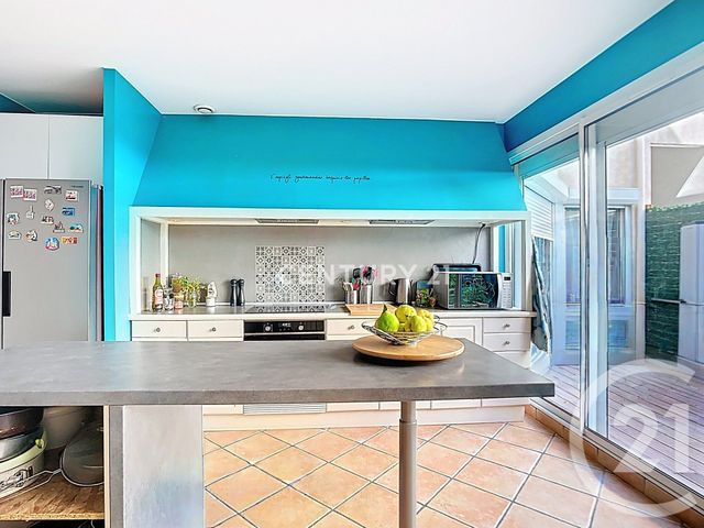 Appartement T4/5 &agrave; vendre - 5 pi&egrave;ces - 133 m2 - Aubagne - 13 - PROVENCE-ALPES-COTE-D-AZUR