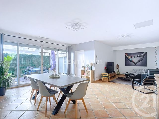 Appartement T4 &agrave; vendre - 5 pi&egrave;ces - 129,48 m2 - Aubagne - 13 - PROVENCE-ALPES-COTE-D-AZUR