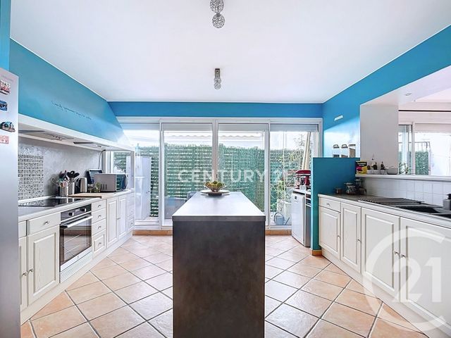 Appartement T4/5 &agrave; vendre - 5 pi&egrave;ces - 133 m2 - Aubagne - 13 - PROVENCE-ALPES-COTE-D-AZUR
