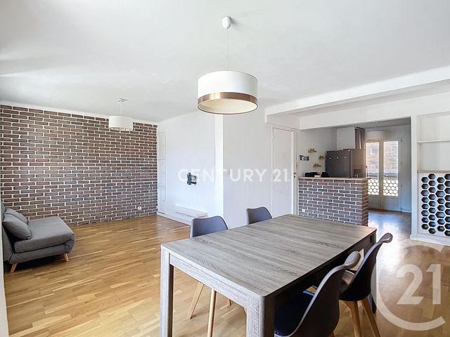 Appartement T3 &agrave; vendre - 3 pi&egrave;ces - 61,04 m2 - Aubagne - 13 - PROVENCE-ALPES-COTE-D-AZUR