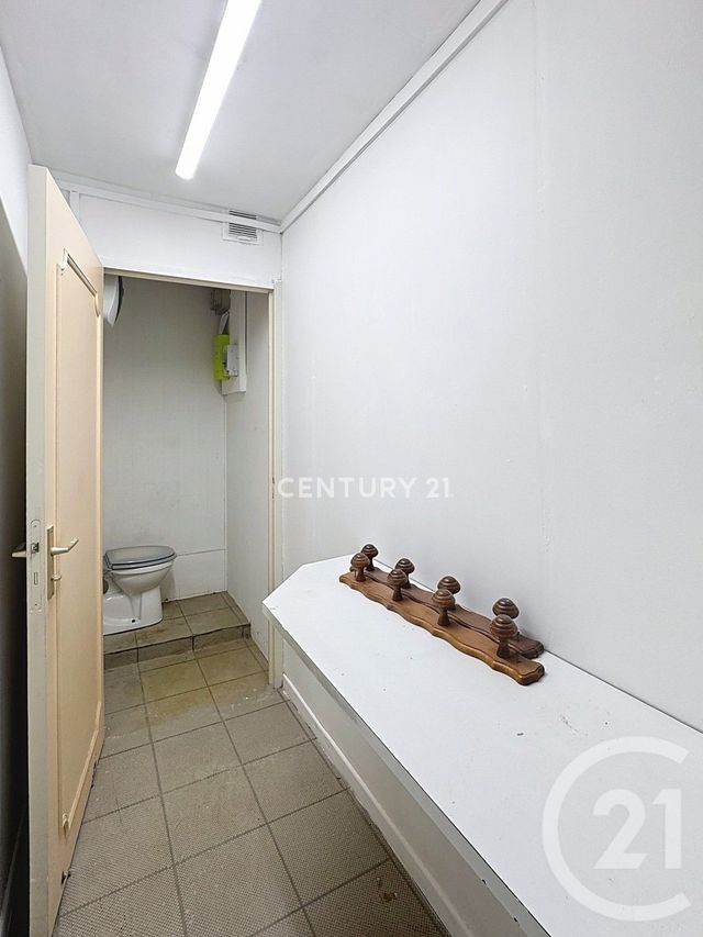 Local commercial à louer - 80.0 m2 - 13 - Bouches-du-Rhone