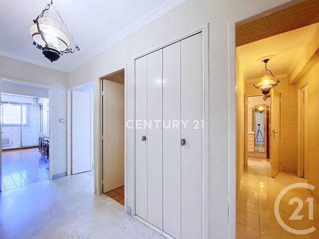 Appartement F3 &agrave; vendre - 3 pi&egrave;ces - 83,97 m2 - Aubagne - 13 - PROVENCE-ALPES-COTE-D-AZUR