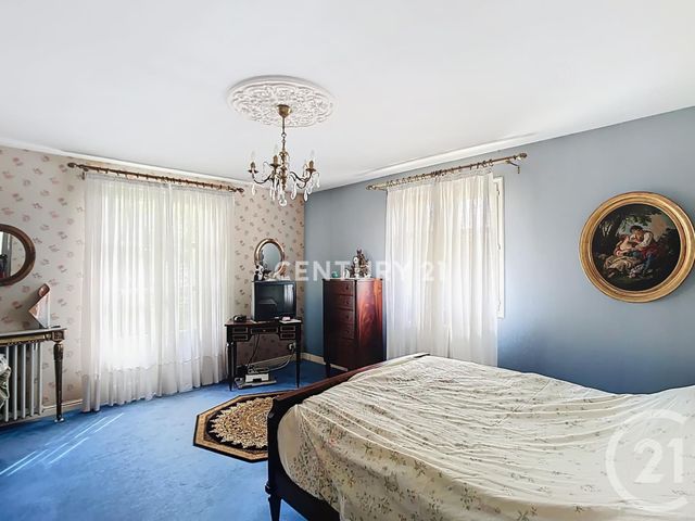 Maison à vendre - 4 pièces - 222,90 m2 - Aubagne - 13 - PROVENCE-ALPES-COTE-D-AZUR