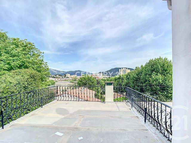 Maison à vendre - 4 pièces - 222,90 m2 - Aubagne - 13 - PROVENCE-ALPES-COTE-D-AZUR