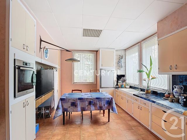Maison à vendre - 4 pièces - 222,90 m2 - Aubagne - 13 - PROVENCE-ALPES-COTE-D-AZUR